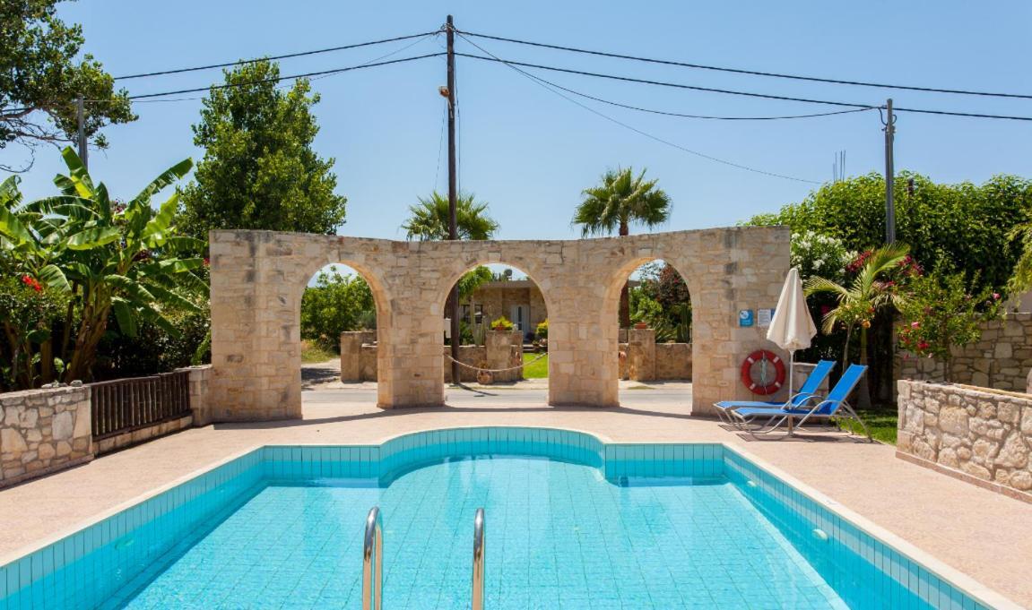 Cretamos Seaside Villas Kissamos Luaran gambar